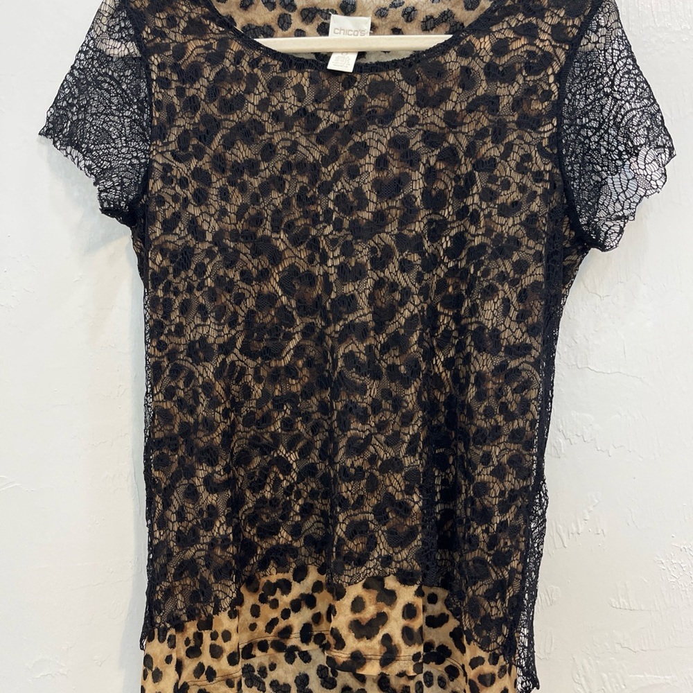 Chico's Black Lace Top with‎ Leopard Print size 0 Oversized